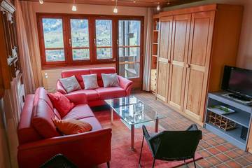 Ferienwohnung für 5 Personen, mit Balkon in Ernen