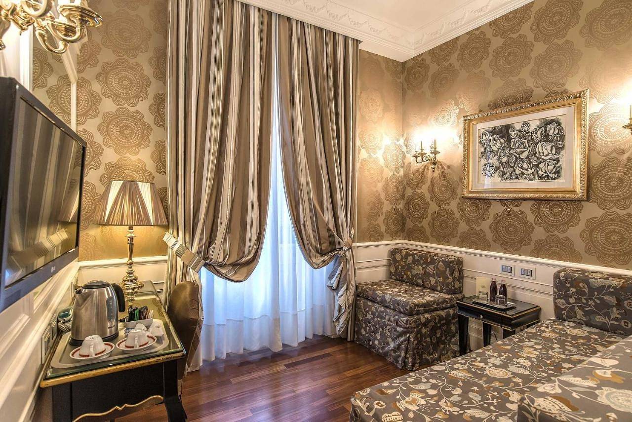 Albergo del Senato in Centro di Roma, Roma