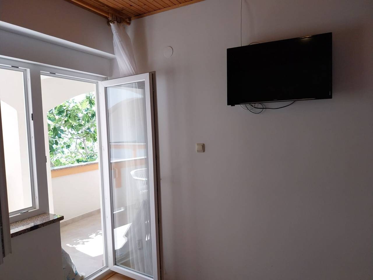 Ganze Wohnung, Two-Bedroom Apartment in Metajna, Pag