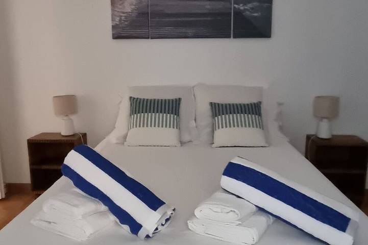 Location de vacances pour 8 personnes, avec jardin à Faugères - 4