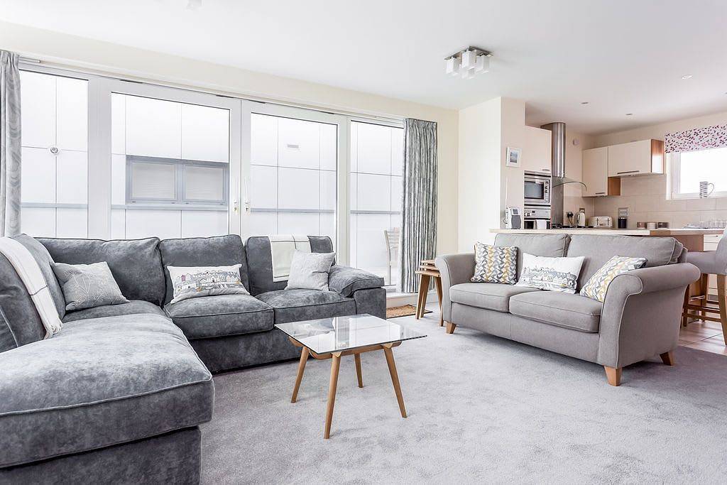 Apartment for 6 People in Poole, Poole Harbour