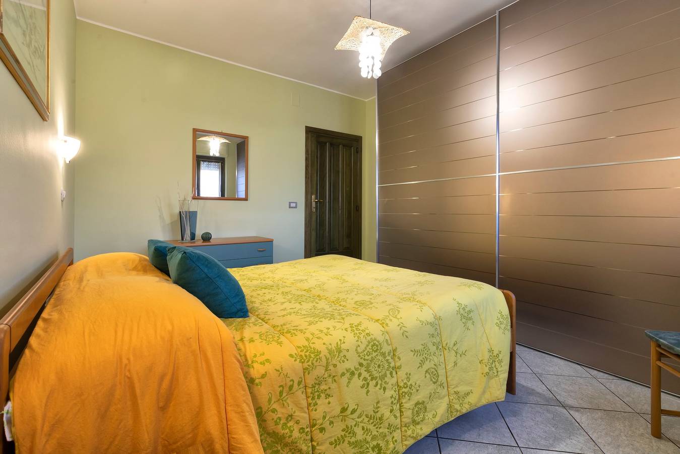 Entire apartment, Apartment 'Baly' with Balcony, Wi-Fi and Air Conditioning in Lido San Giovanni, Alghero