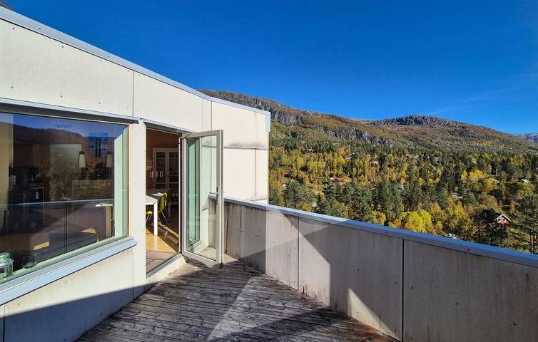Ganze Ferienwohnung, Ferienwohnung für 8 Personen mit Sauna in Odda