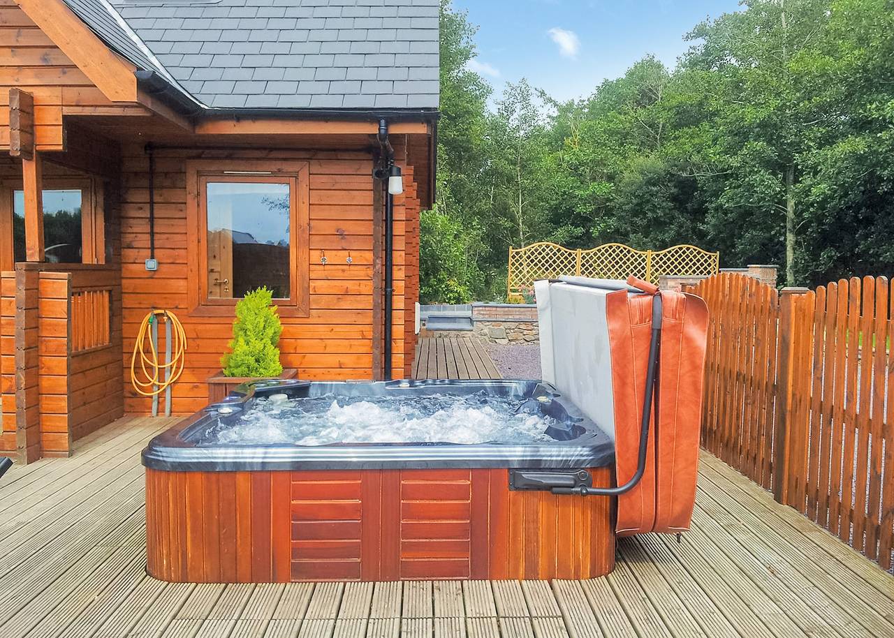 Lakeside Lodge in Anglesey