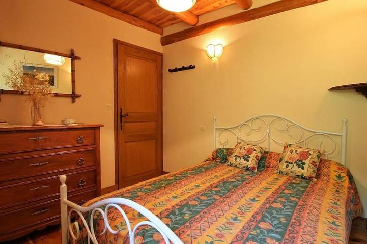 Gîte pour 6 personnes, avec jardin, animaux acceptés à Allègre - 4