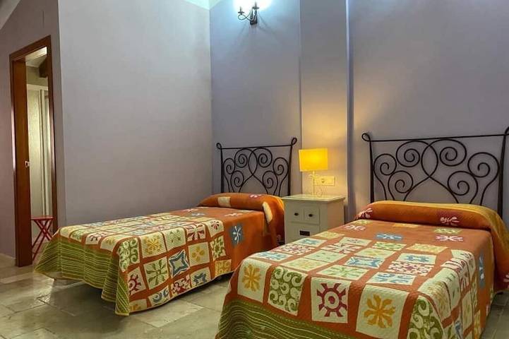 Casa Ideal Para Familias, Amigos, Celebraciones. Estupenda Ubicación y Zona in Chella, Province de Valence