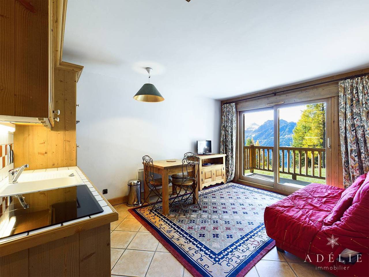 Ganze Ferienwohnung, Cosy Apartment In The Trees in La Rosière, Montvalezan