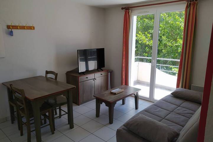 Appartement de vacances pour 4 personnes, avec balcon et piscine, animaux acceptés - 1