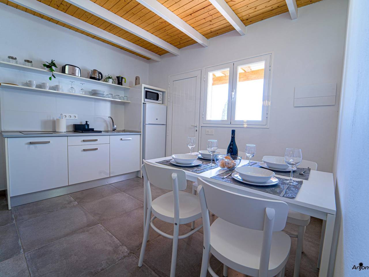 Entire holiday apartment, Apartment two bedrooms with balcony in Tahiche, Teguise