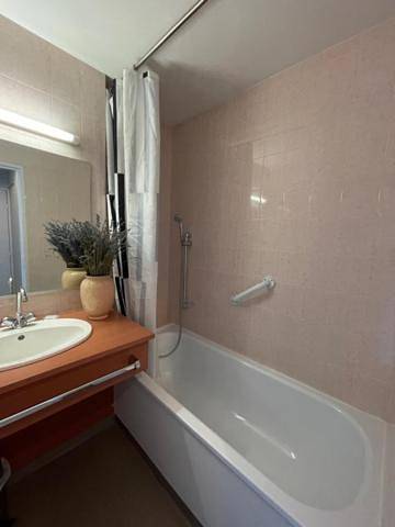 Gîte pour 2 personnes, avec jardin et vue à Condat - 4