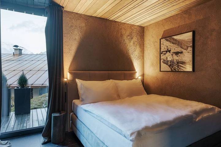 Chalet für 6 Personen, mit Pool und Balkon in Kappl - 3