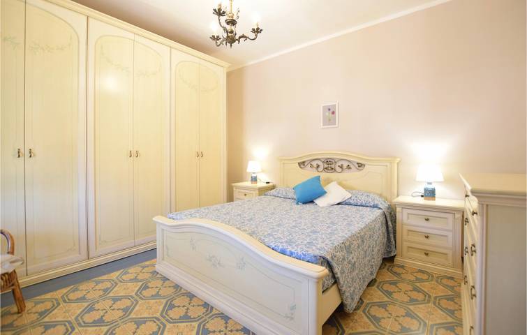 Gemütliches Apartment mit AC & Parkplatz in der Nähe von Massarosa in Massarosa, Italienische Riviera