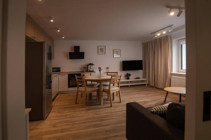 Appartement de vacances pour 5 personnes, avec jardin