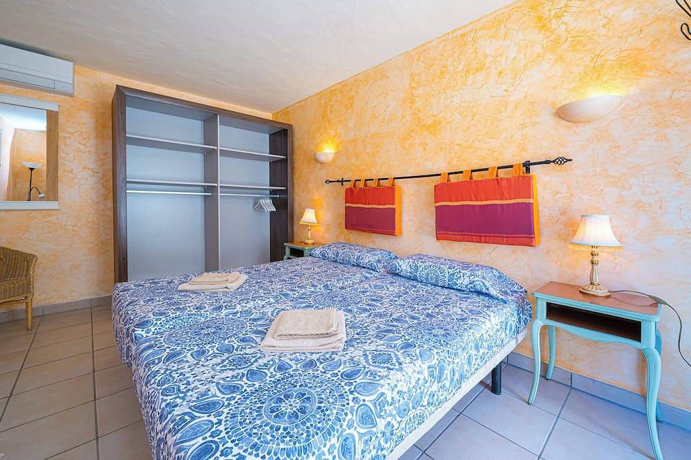 Stunning Villa Carichel Blanc in Villajoyosa, Costa Blanca