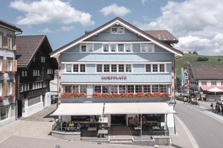 Hotel für 4 Personen, mit Terrasse und Ausblick
