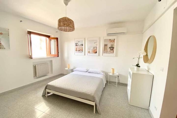 Casa Edoardo Two Bedroom Pizzo Calabro in Spiaggia della Seggiòla, Pizzo