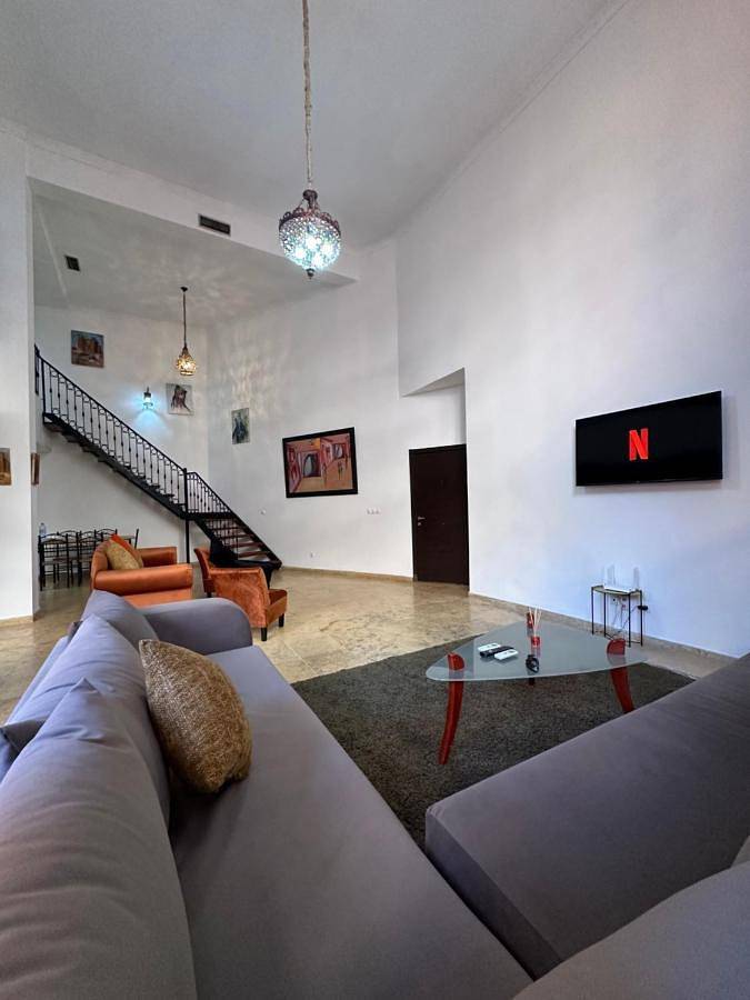 Gîte pour 9 personnes, avec terrasse et piscine dans Jardin Majorelle Marrakech