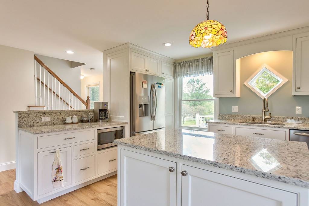 Country Living just minutes from Everything! Skiers! We Have Snow!! in Pittsfield (MA), Berkshire County