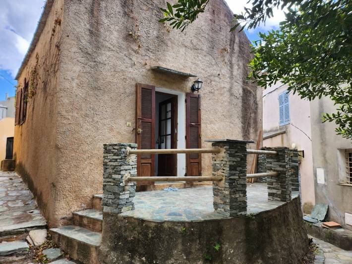 Location de vacances pour 4 personnes, avec terrasse à Rogliano - 3