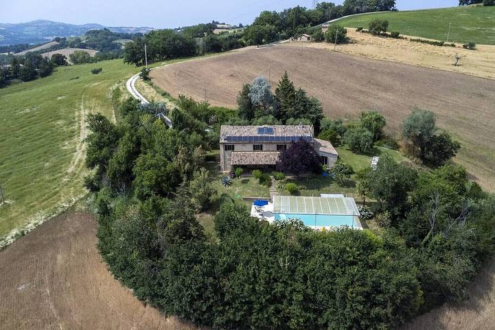 Ferienhaus für 12 Personen, mit Garten und Pool, mit Haustier