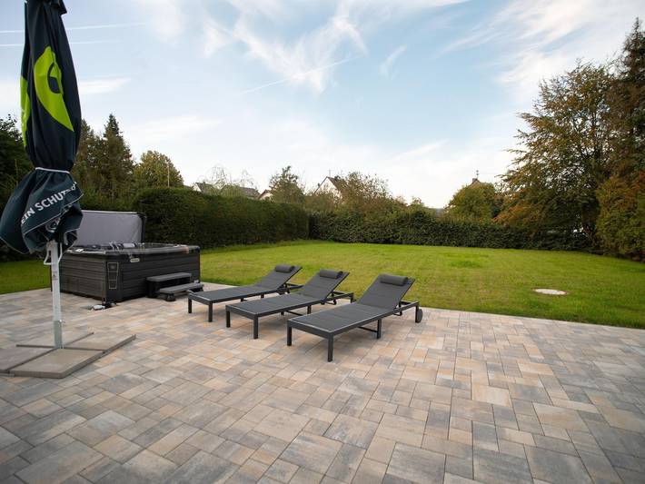 Ferienhaus für 6 Personen, mit Terrasse und Whirlpool sowie Garten, kinderfreundlich in Allenbach - 3