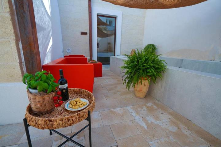 Chambre d’hôte pour 3 personnes, avec jardin ainsi que jacuzzi et piscine à Porto Cesareo - 4