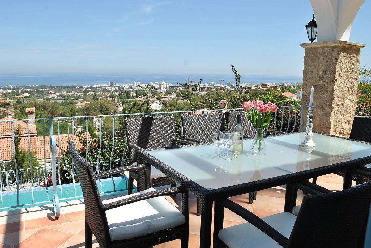 Villa für 8 Personen mit Garten in Nordzypern