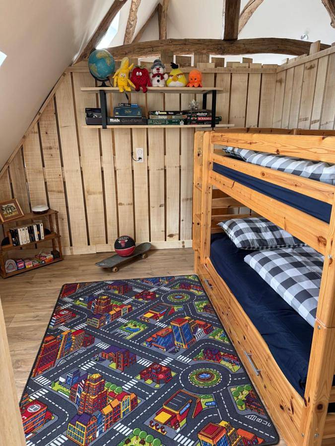 Location de vacances pour 8 personnes, avec vue et jardin à La Bachellerie - 2