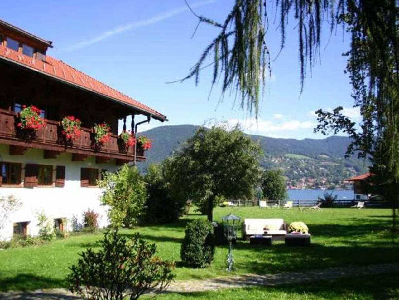 Landhaus Christl am See in Bad Wiessee, Bayerische Alpen
