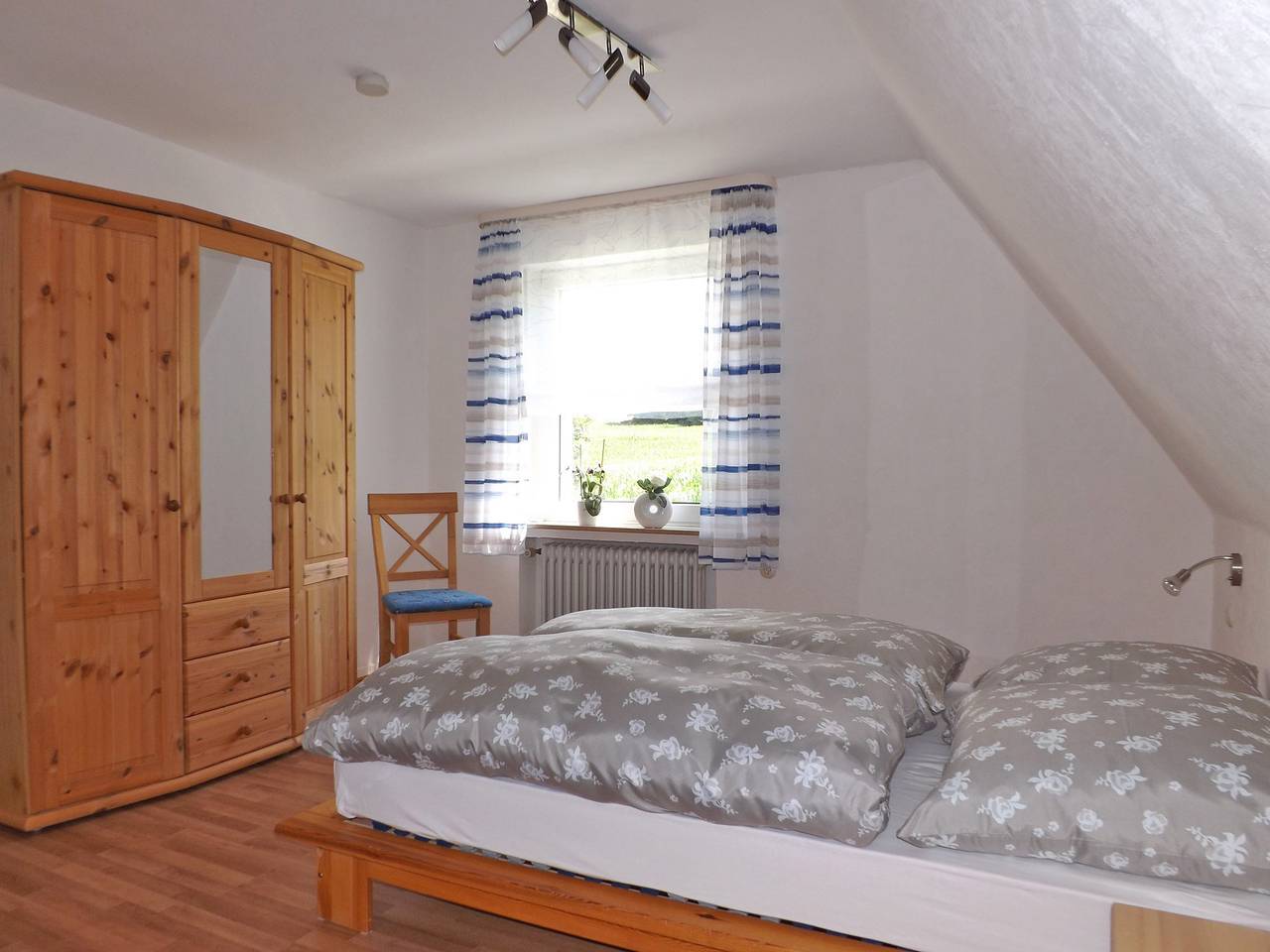 Apartamento entero, Apartamento 'Wallensiepen' con balcón y Wi-Fi in Schmallenberg, Hochsauerlandkreis