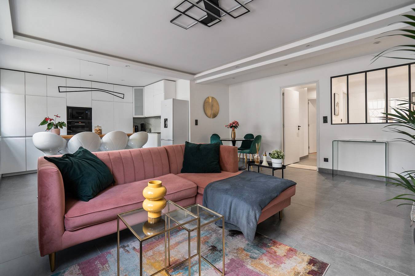 Ganze Wohnung, Ferienwohnung 'Chic Et Elégant À Villeurbanne' mit Wlan in Villeurbanne, Rhône