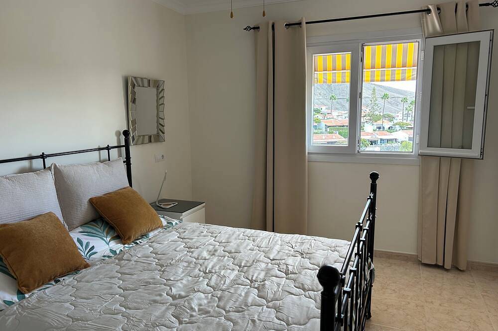 Apartamento entero, Excepcional casa privada cerca de la ciudad y la playa / Con vistas / Wifi Y T:V in Arguineguín, Mogán