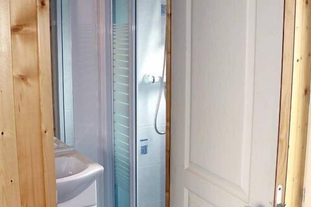 Ganze Wohnung, Sonniges Ferienhaus mit atemberaubendem Meerblick für 2 Personen in Trédrez-Locquémeau, Ceinture Dorée