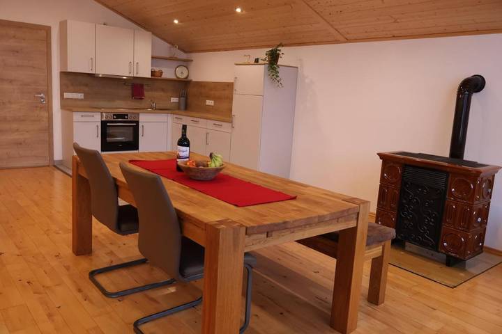 Ferienwohnung für 4 Personen, mit Garten und Ausblick in Achslach