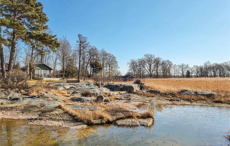 Ferienhaus für 2 Personen, mit Terrasse und Garten sowie Seeblick - 1