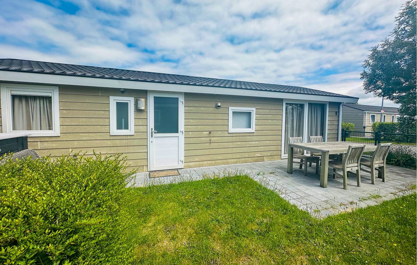 Holiday home for 4 people with terrace in Bredene, Belgian Coast