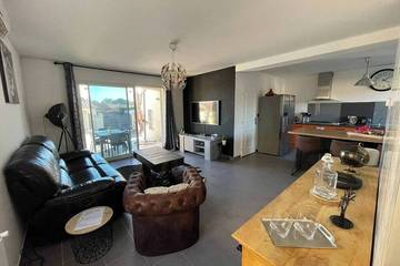 Location de vacances pour 7 personnes à Jonquières-Saint-Vincent