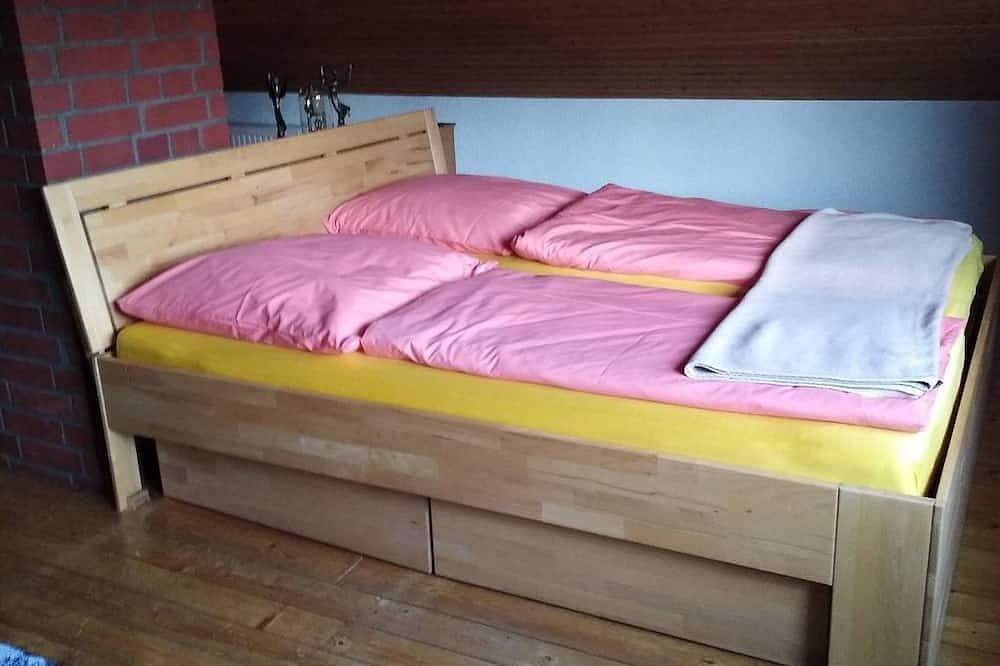 Ganze Wohnung, Ferienhaus Ullrich - Ferienhaus, Dusche oder Bad, Wc, 1 Schlafraum in Augustusburg, Chemnitz und Umgebung