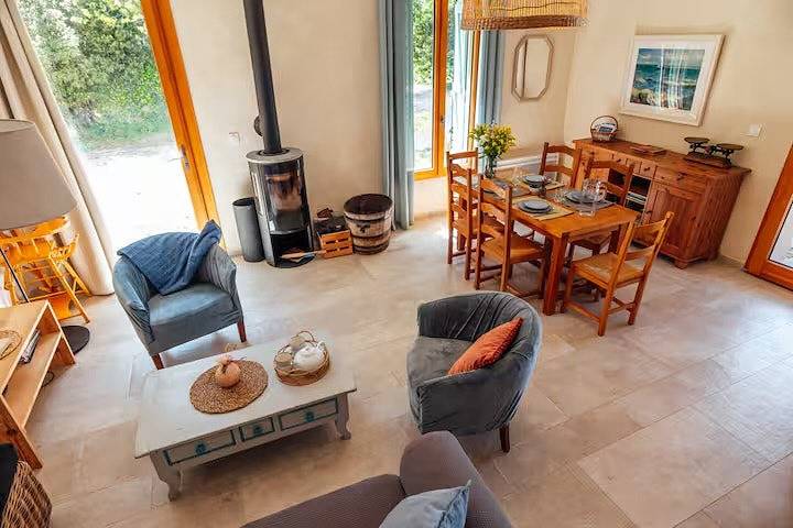 Gîte pour 6 personnes, avec jardin et terrasse, adapté aux familles à Frontignan - 4