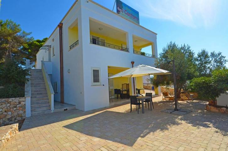 B&b per 2 persone, con Balcone e Giardino nonché Panorama a Pescoluse