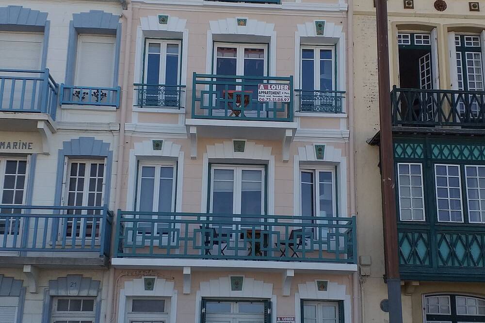 Appartement entier, Goeland Appartement Face Mer Grand Balcon in Mers-les-Bains, Région d'Abbeville