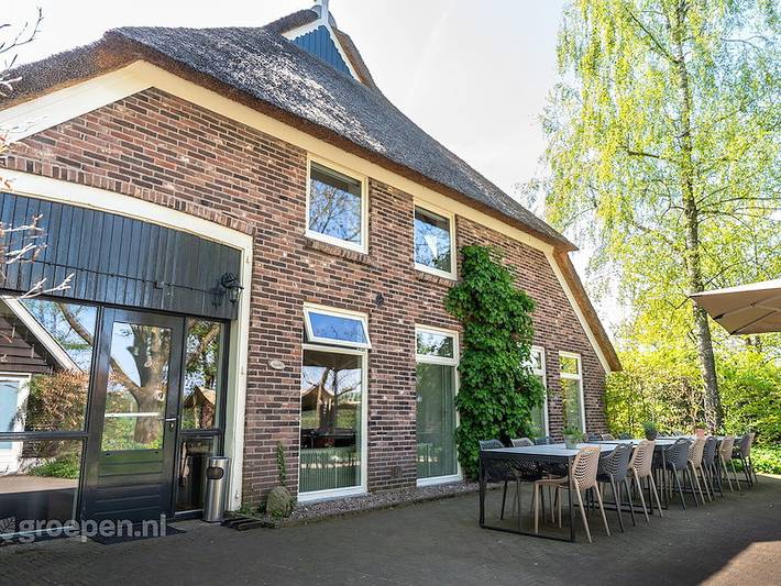 Ferienhaus für 20 Personen, mit Balkon/Terrasse und Whirlpool sowie Sauna und Terrasse - 1