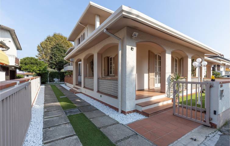 Ferienhaus für 8 Personen in Viareggio