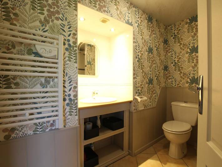 Gîte pour 6 personnes, avec jardin à Isigny-le-Buat - 4