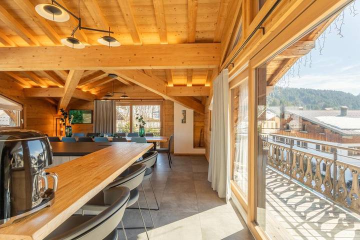 Chambre d’hôte pour 14 personnes, avec jacuzzi ainsi que sauna et terrasse à Les Gets - 3