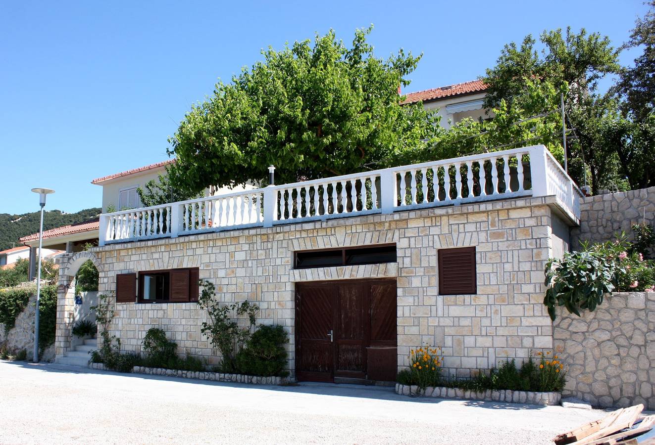 Entire apartment, Two bedroom apartment near beach Barbat, Rab A-4975-a in Barbat na Rabu, Rab