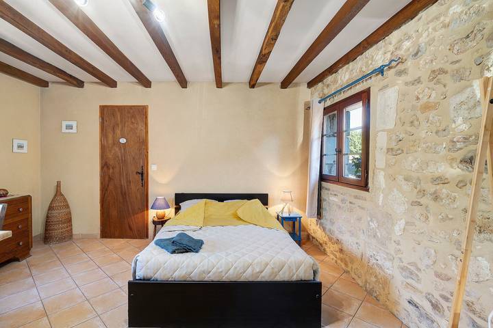 Maison d’hôtes "Chez Fayol" con piscina condivisa, giardino comune e Wi-Fi in Montagnac-la-Crempse, Périgord Pourpre
