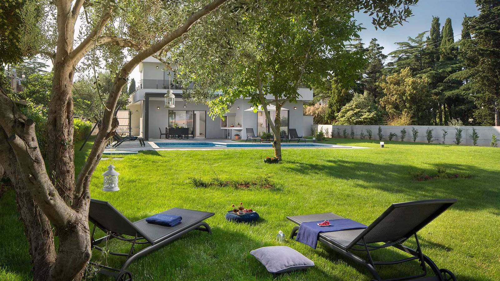 Villa für 8 Personen mit Balkon/Terrasse in Premantura, Südküste Istrien