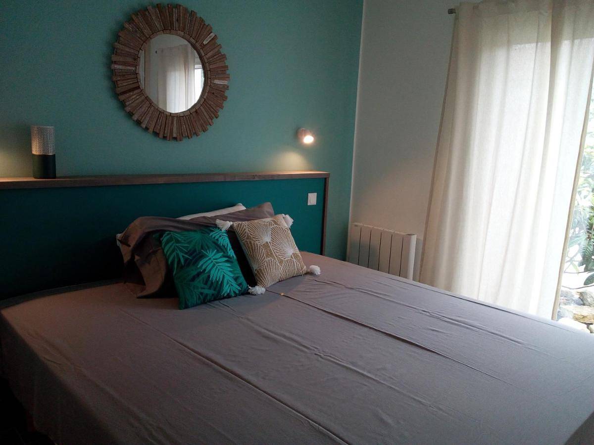 One-Bedroom House in Saint-Xandre, Région de La Rochelle