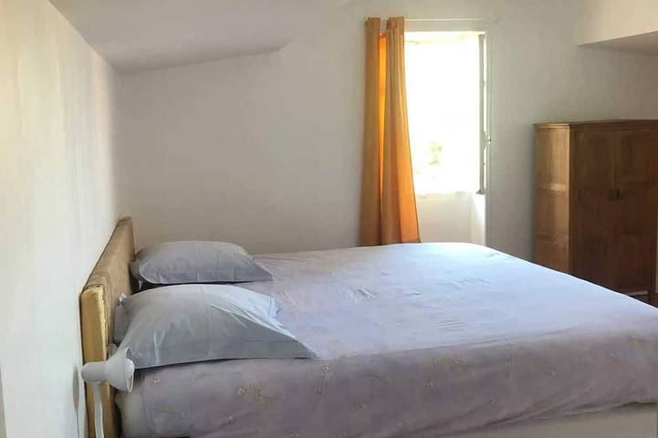 Location de vacances pour 4 personnes, avec jardin à Saint-Germain-de-Lusignan - 2